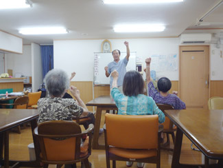 施設内